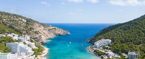 Cannes - Ibiza: magánrepülőgép bérlés