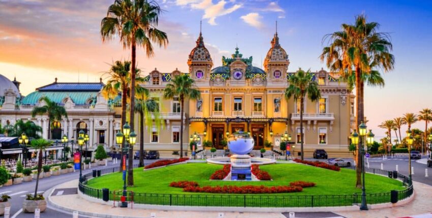 Saint-Tropez - Monaco : magánrepülőgép bérlés