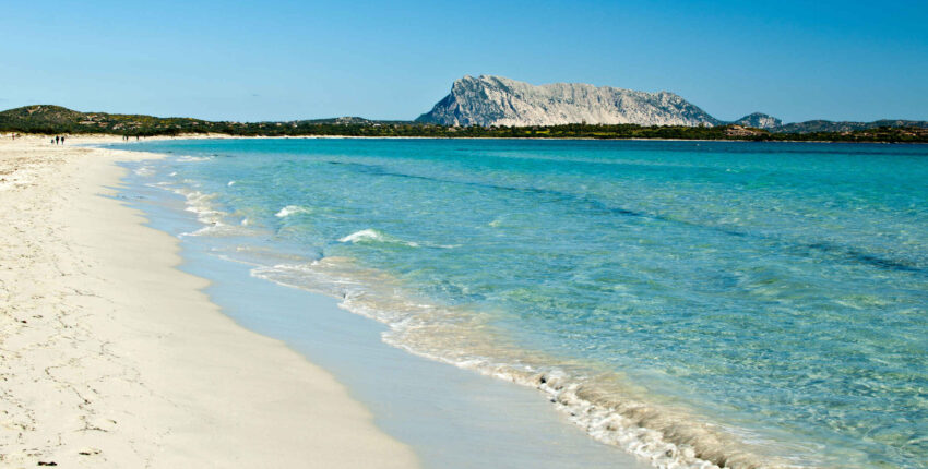 Saint-Tropez - Olbia : magánrepülőgép bérlés