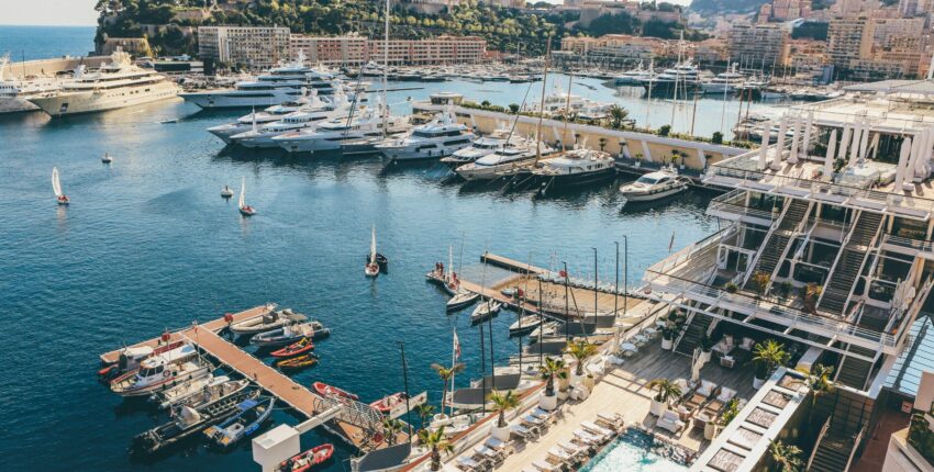 Nizza - Monaco: Transzfer helikopterrel