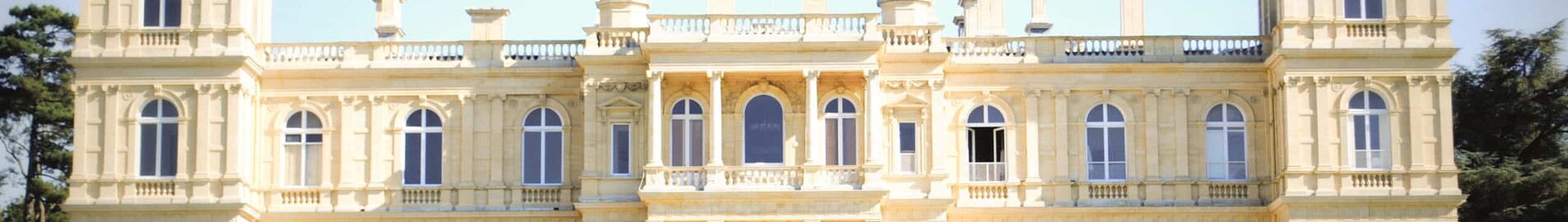 Château de Ferrières: helikopteres élmény