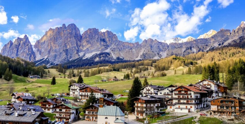 Cortina d'Ampezzo : Magánrepülőgép bérlés
