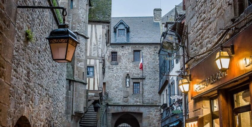 Mont-Saint-Michel: helikopteres élmény Párizsból