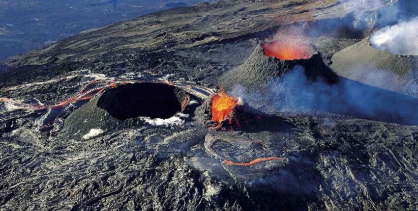 Helikopteres repülés Réunion felett