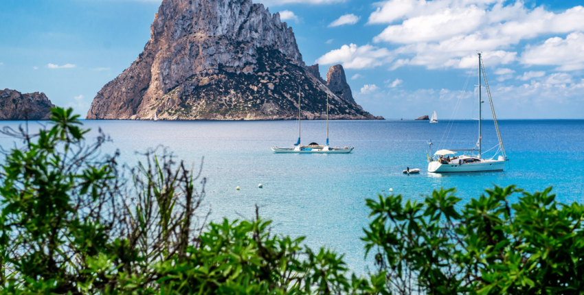 Malaga - Ibiza: helikopteres transzfer